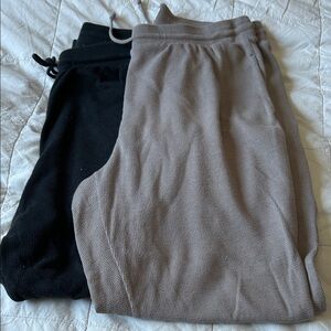 Aritzia Sunday best Joggers